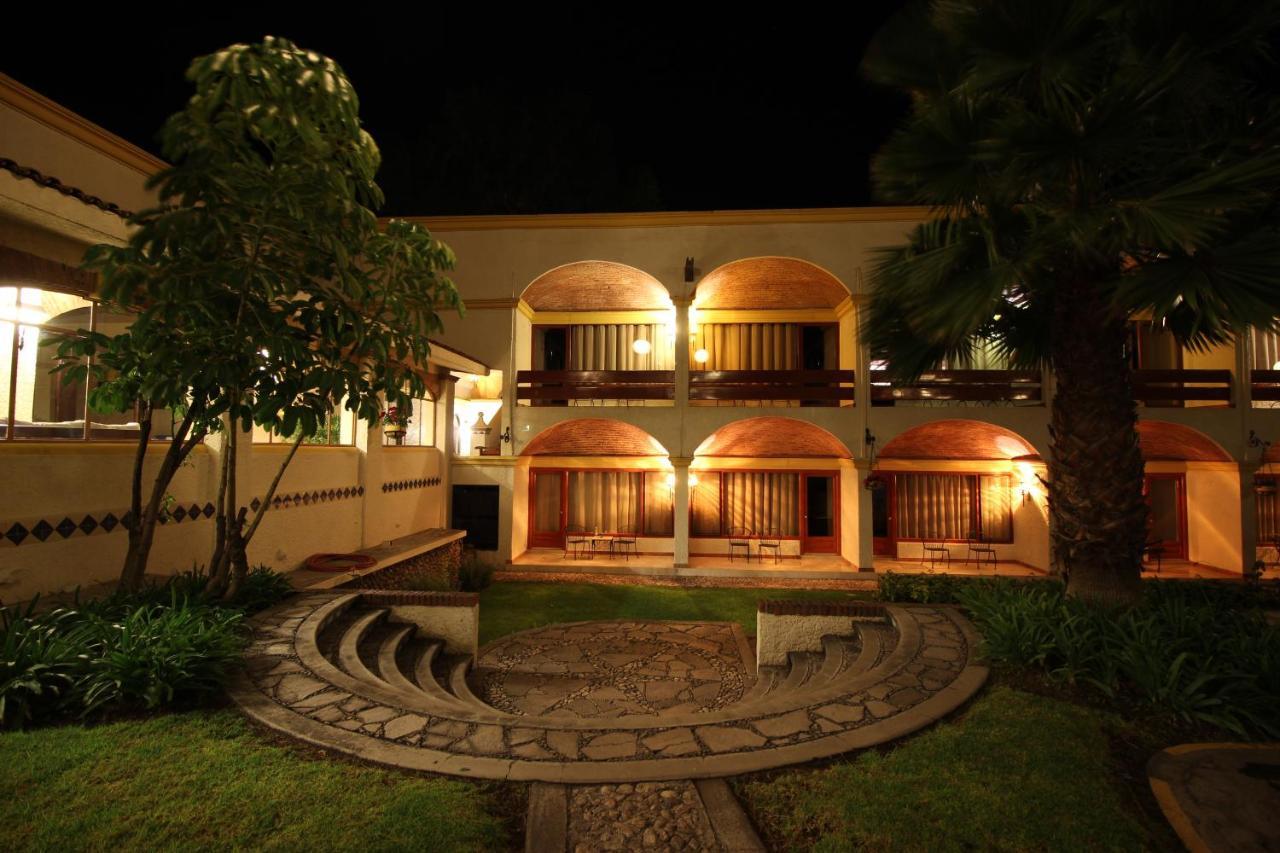 Hotel Imperio De Angeles El Penon Zewnętrze zdjęcie